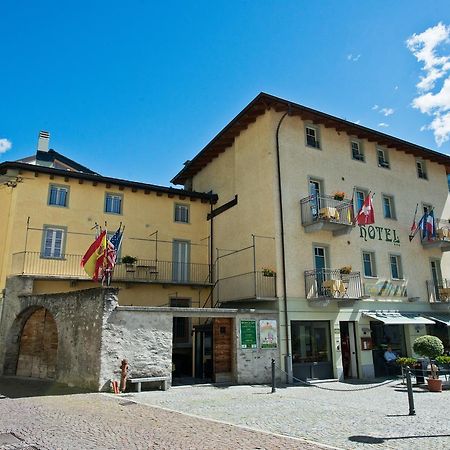 Hotel Garni Le Corti Grosotto Exteriör bild