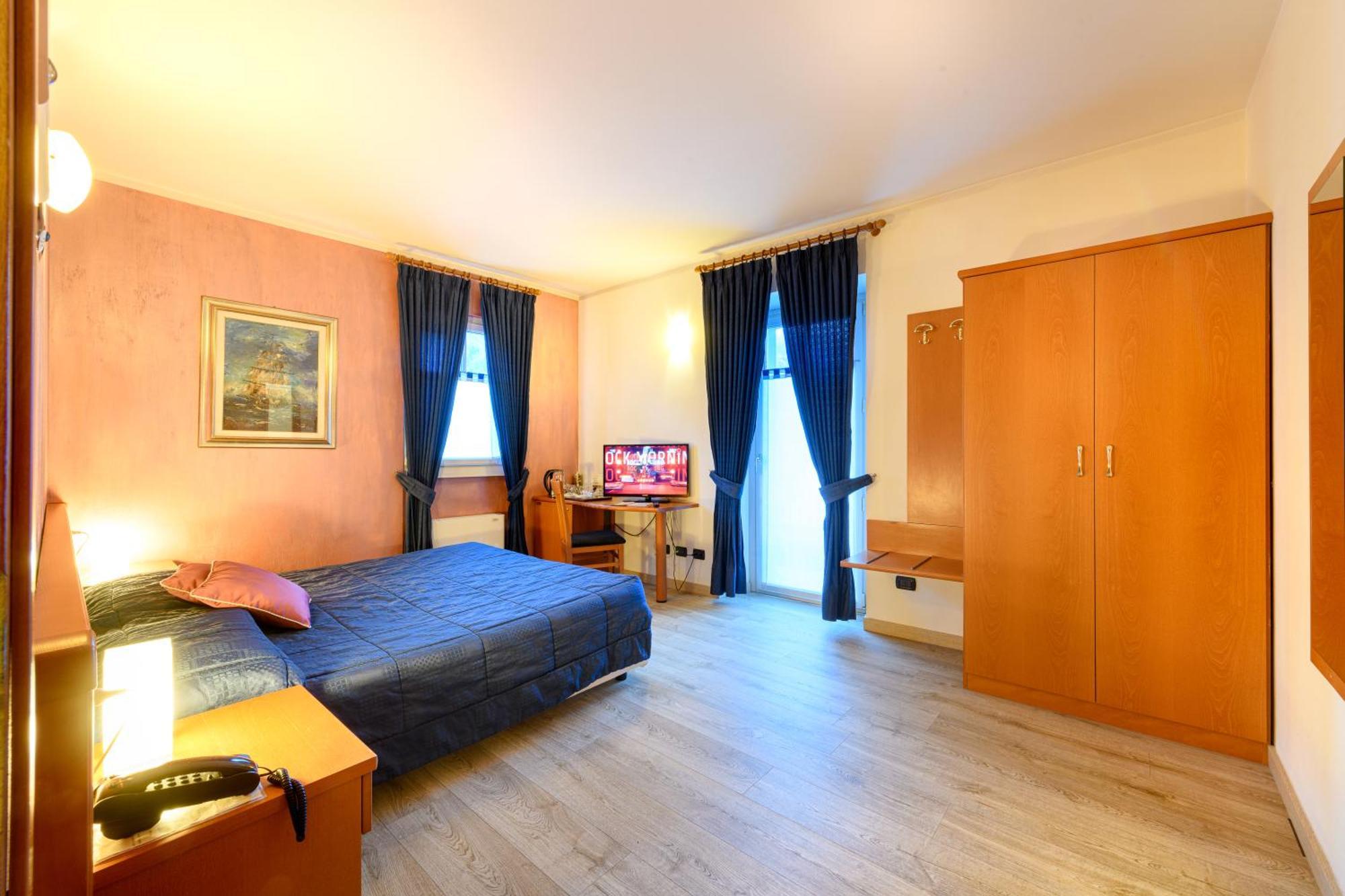 Hotel Garni Le Corti Grosotto Exteriör bild
